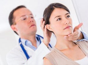 Diagnosi di osteocondrosi cervicale durante un appuntamento con un neurologo